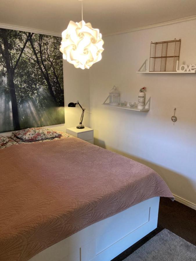 Fint Boende I Vackra Marielund Uppsala Zewnętrze zdjęcie