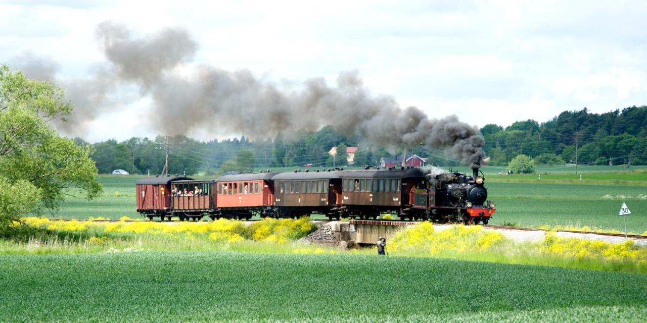 Fint Boende I Vackra Marielund Uppsala Zewnętrze zdjęcie
